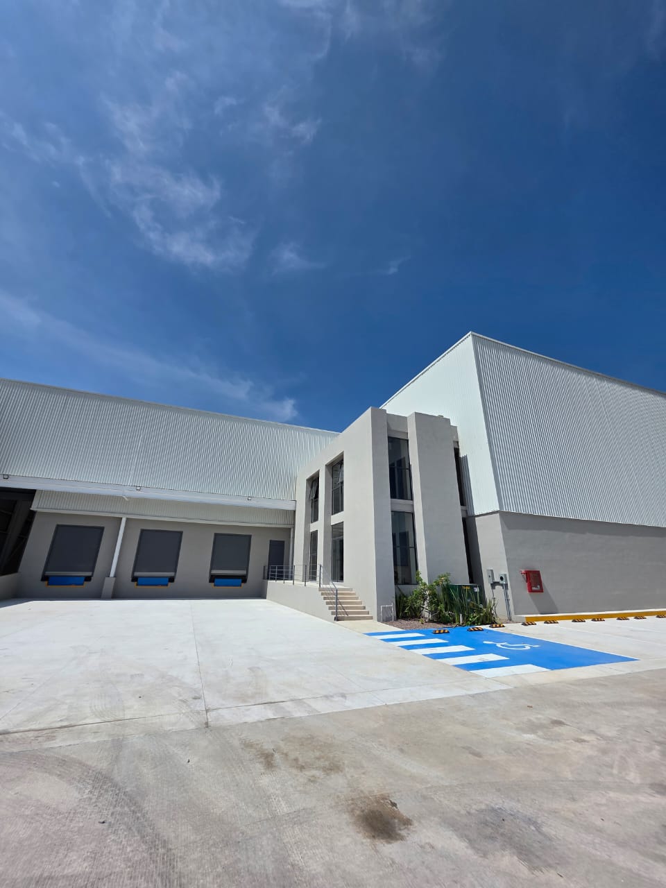 WhatsApp Image 2025-10-04 at 14.54.01